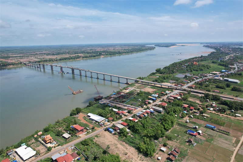 桔井湄公河特大橋航拍圖。上海建工供圖