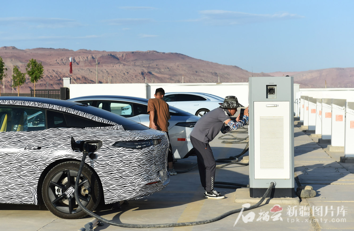 mmexport1751780311980